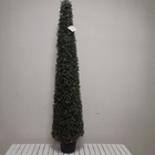 Falsos árboles verdes falsos resistentes ULTRAVIOLETA del PE para la pared vertical