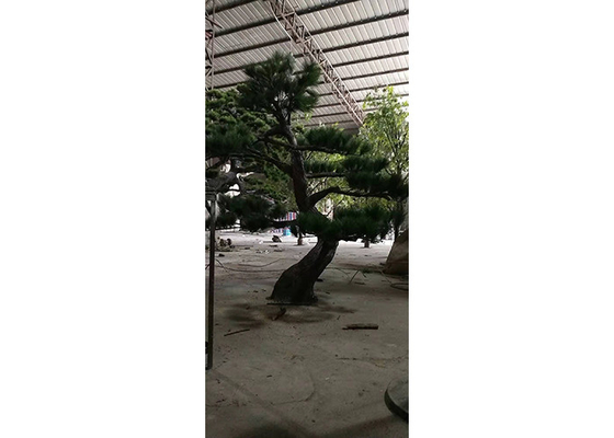 Árbol de pino ornamental artificial decorativo de la Navidad